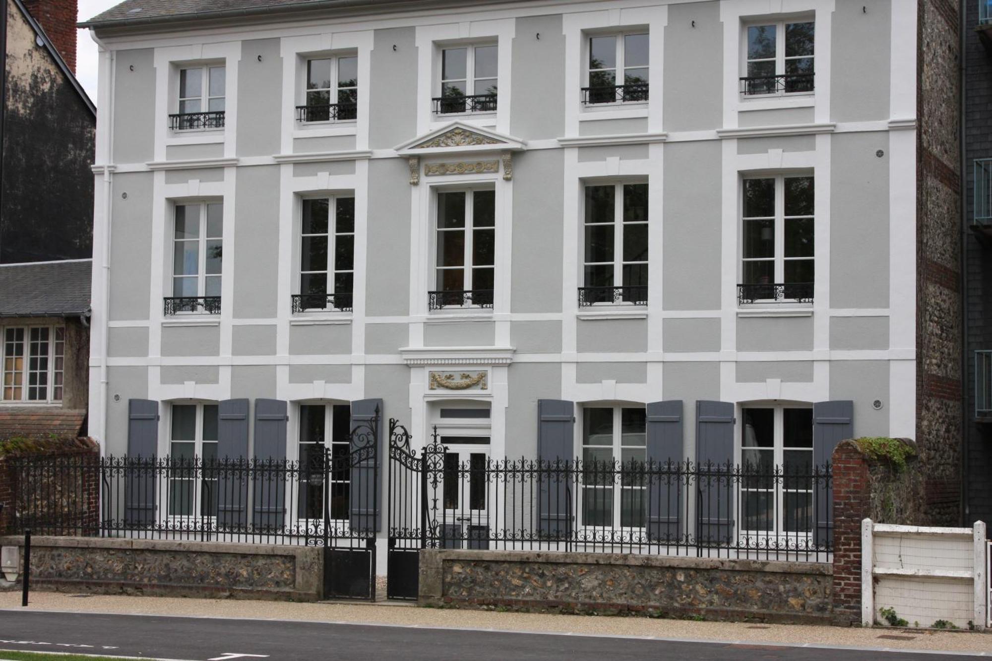 Appartements Du Clos Vorin Honfleur Exteriör bild