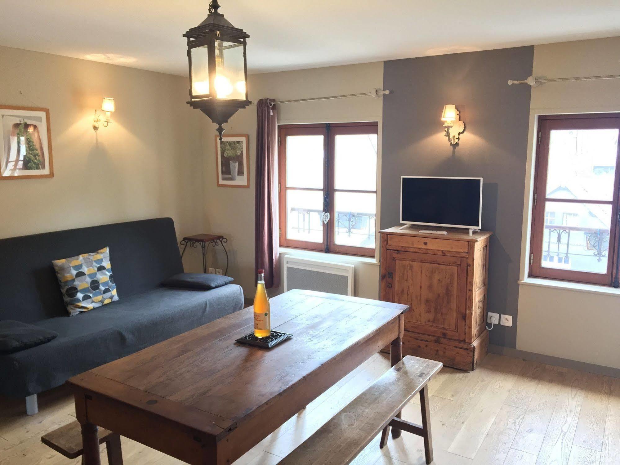Appartements Du Clos Vorin Honfleur Exteriör bild