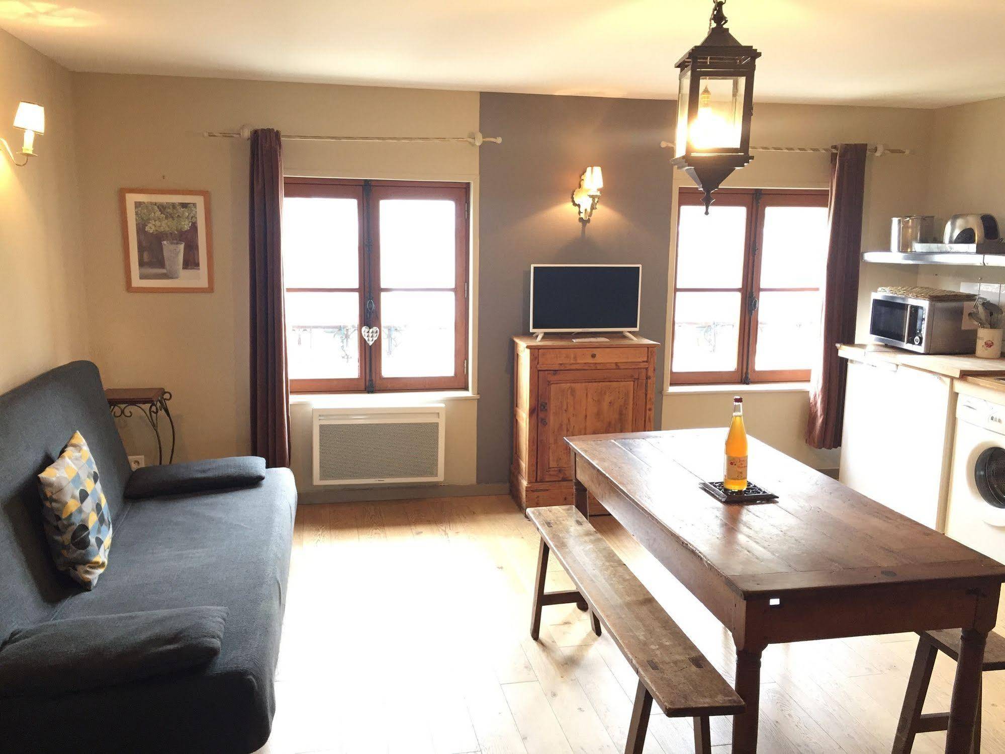 Appartements Du Clos Vorin Honfleur Exteriör bild